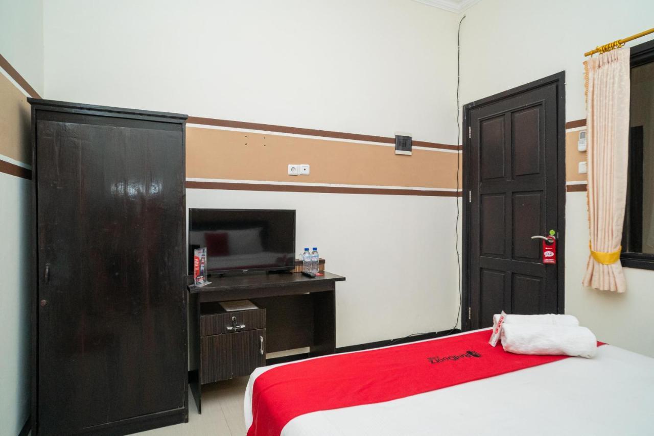 Reddoorz Syariah Near Marvel City Mall 2 Surabaya Exterior foto