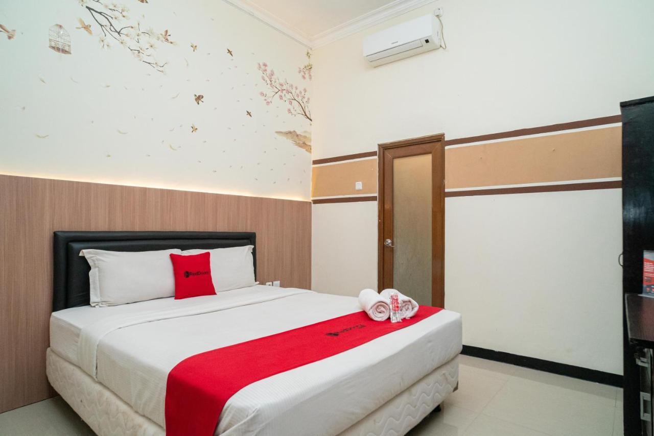 Reddoorz Syariah Near Marvel City Mall 2 Surabaya Exterior foto