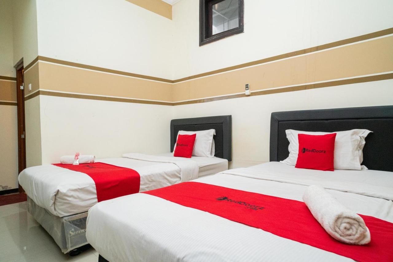 Reddoorz Syariah Near Marvel City Mall 2 Surabaya Exterior foto